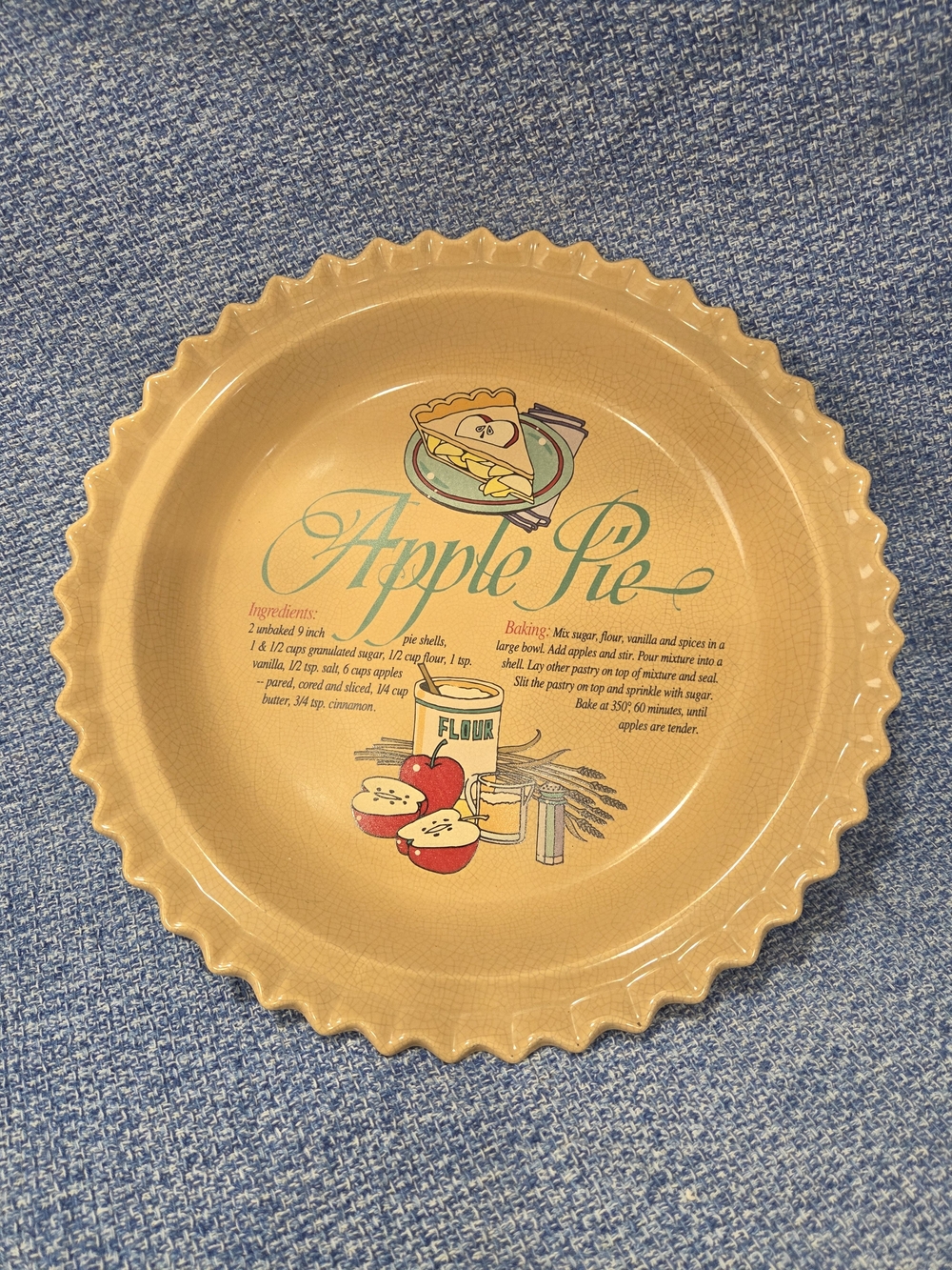 Vintage 80s Apple Pie w/recipe Ceramic Pie Dish - Tan 11" Diameter